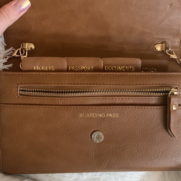 Tan travelling purse - Picture 3 of 4